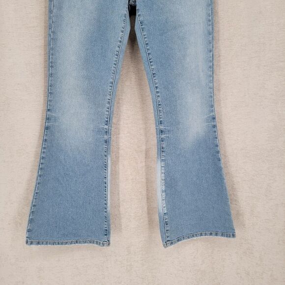Silver 77 Y2K Light Wash Flare Jeans Women's Size 32 - Picture 6 of 15